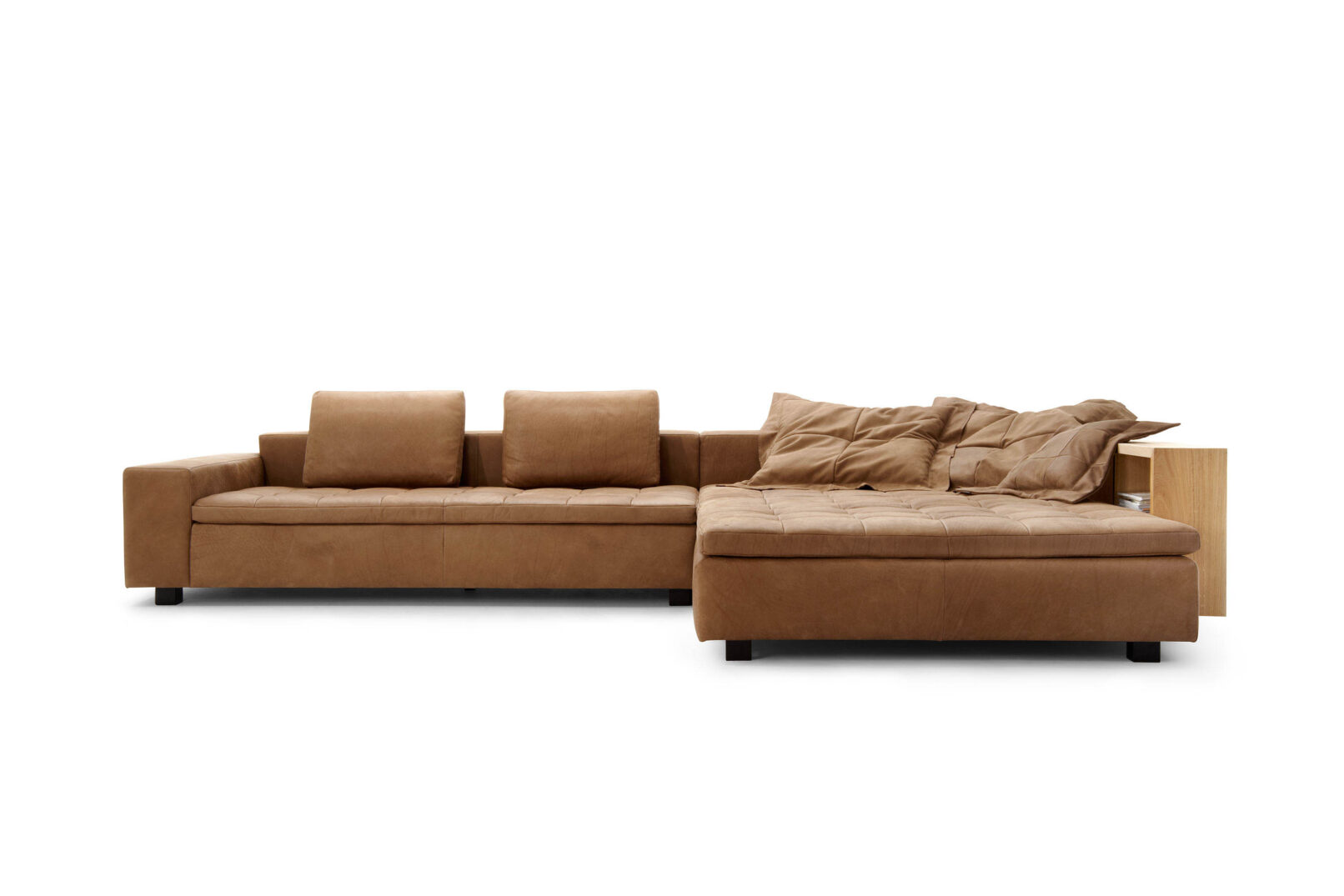 Sofa Alexandria, da thật pure aniline. Nhà sản xuất: Tommy M, CHLB Đức | Phân phối độc quyền: Eleganz Furniture Vietnam