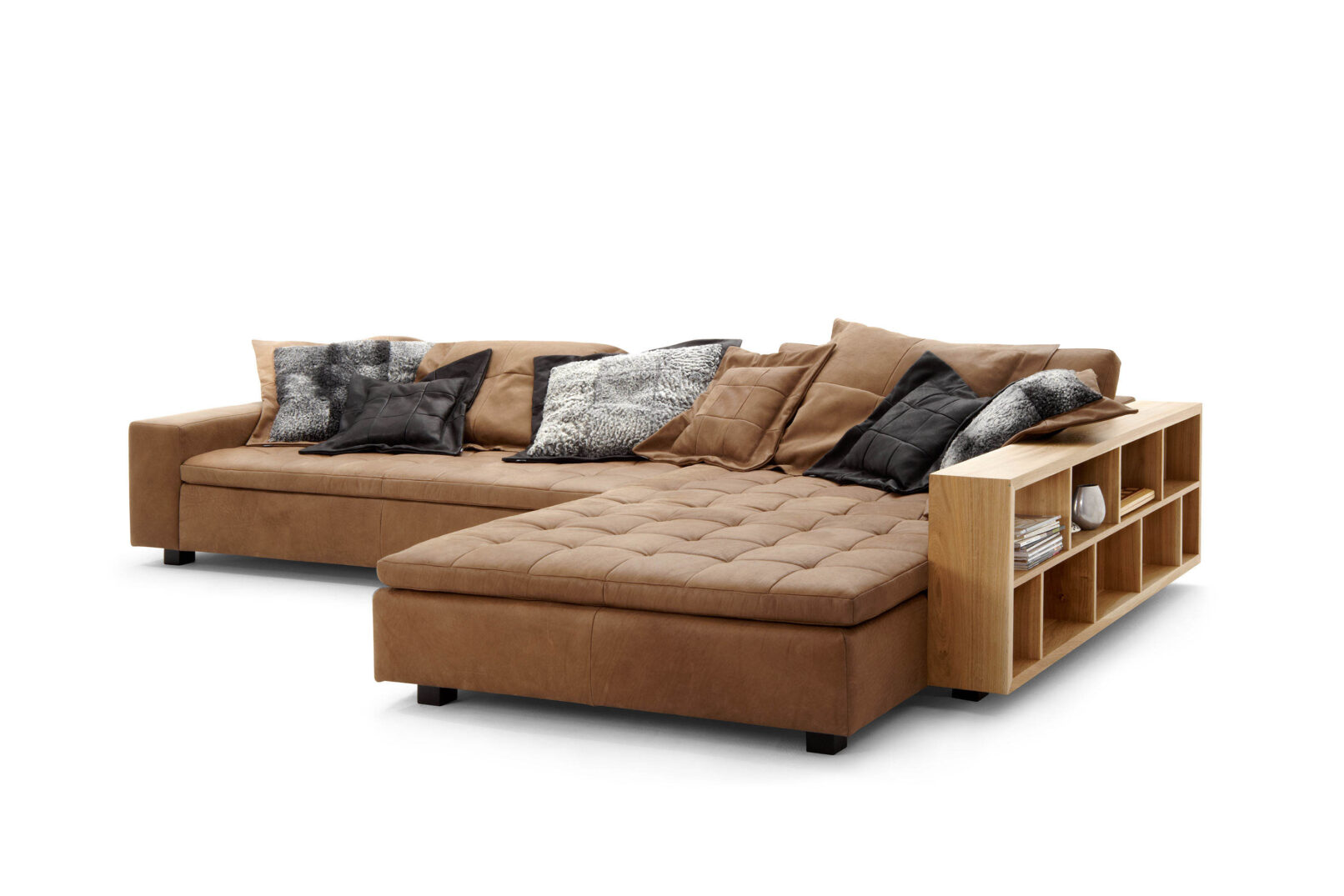 Sofa Alexandria, da thật pure aniline. Nhà sản xuất: Tommy M, CHLB Đức | Phân phối độc quyền: Eleganz Furniture Vietnam